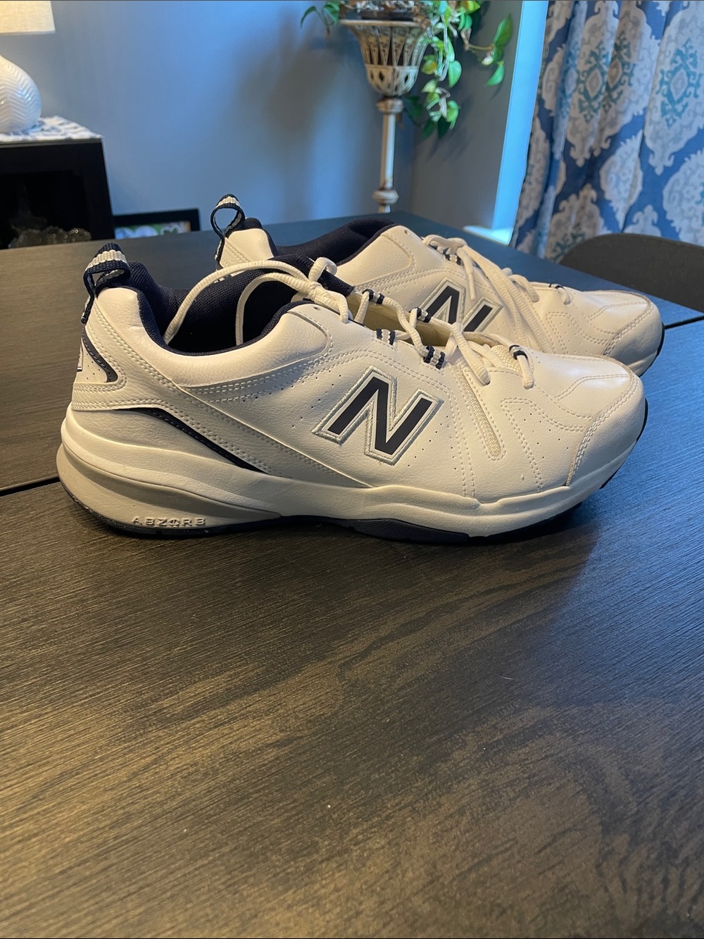 New Balance 608 Sz 12 2E White & Navy Leather Walking Shoes